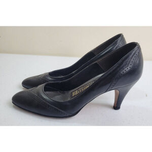 Vintage Borelli Pointed Toe Pumps Heels Black Leather Wingtip Women's Size 5.5B